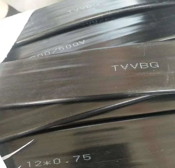 電梯用扁電纜TVVBG-12*0.75